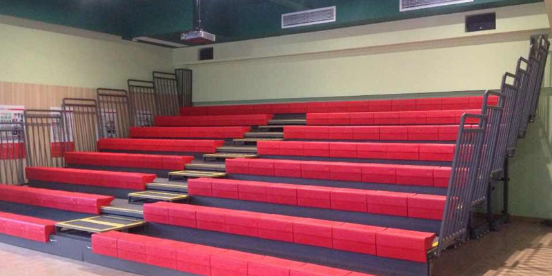 株洲亞太幼兒園平靠背伸縮看臺安裝完工