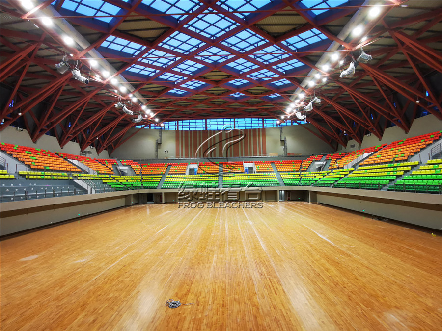 中國科技大學體育館看臺座椅