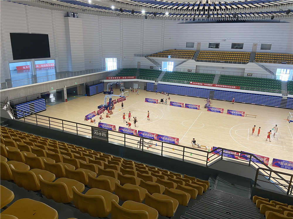 江蘇灌南縣體育館看臺座椅項目